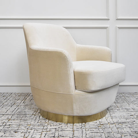 Soft and plush seating with inner pocket springs, makes the most comfortable armchair to relax in.