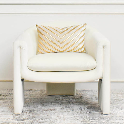 Parc Velvet Armchair, subtle elegance with a Modern Luxury Living Room Decor.